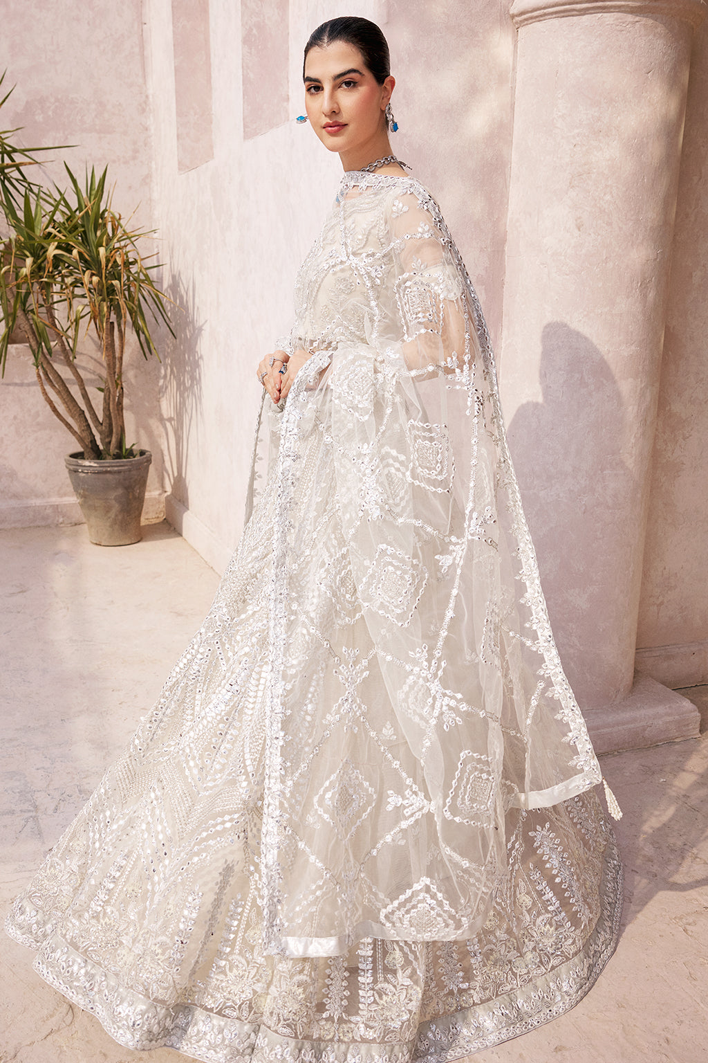 heavy party wear suits online