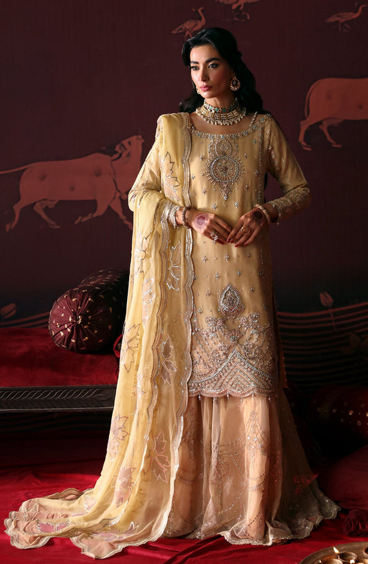 formal outfits for women