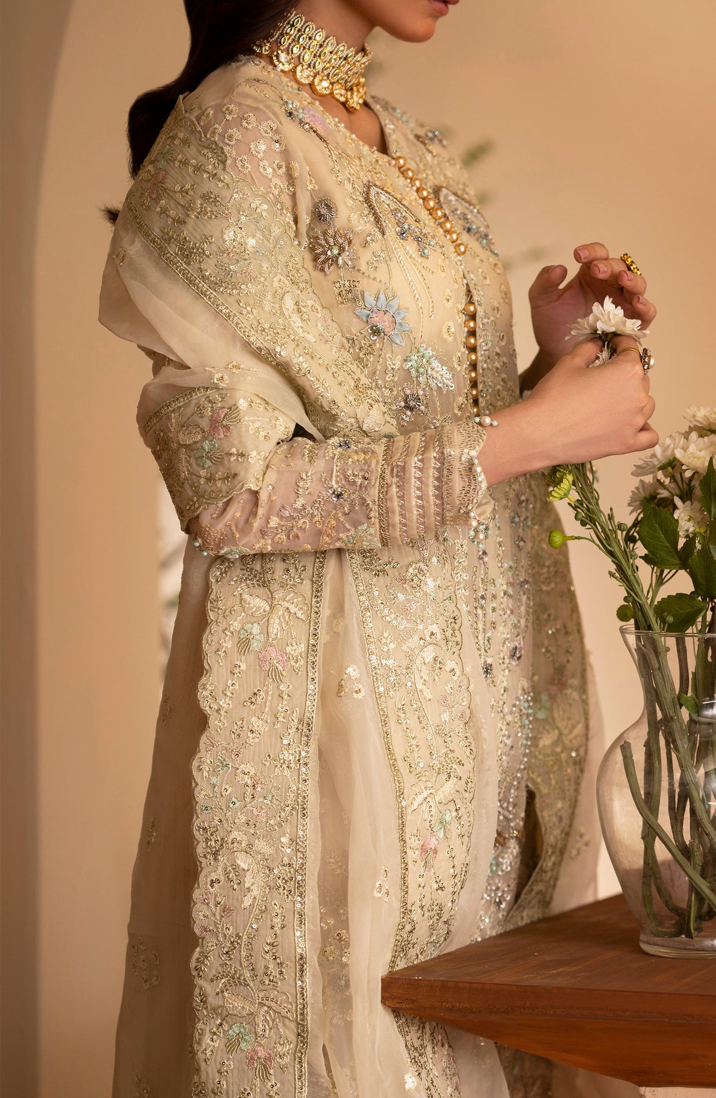 women clothing in pakistan