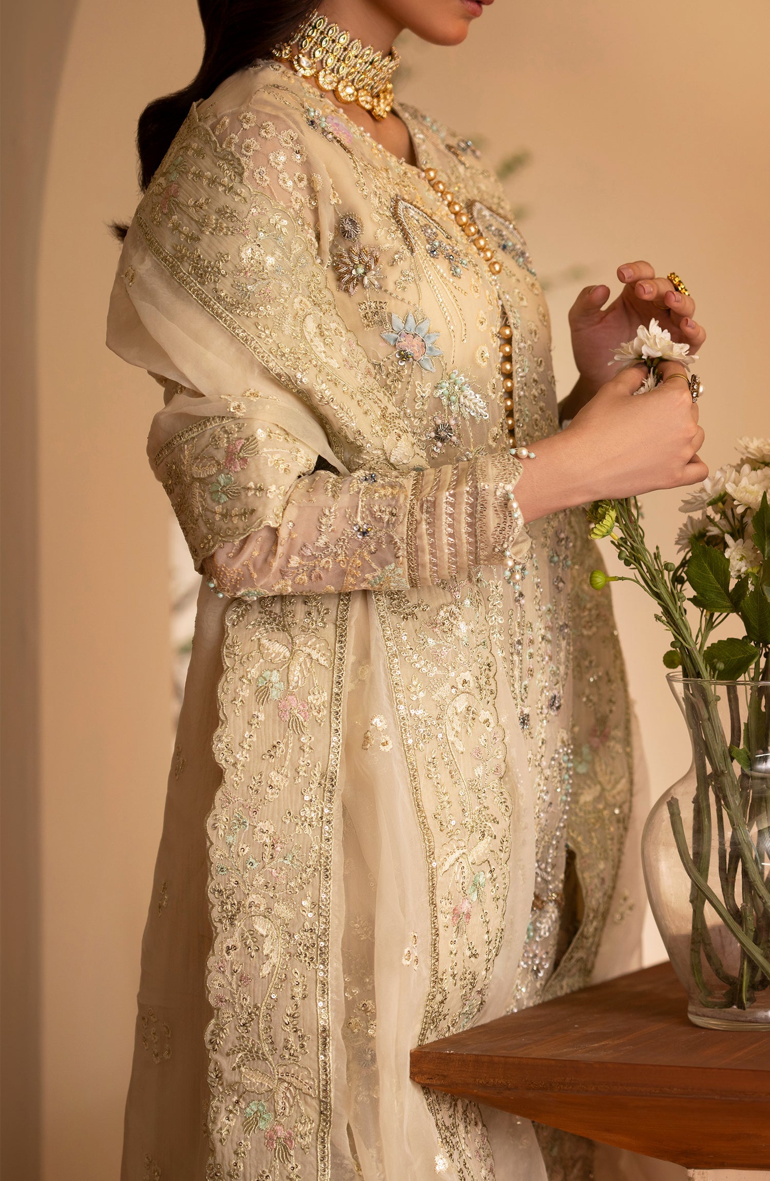 women clothing in pakistan